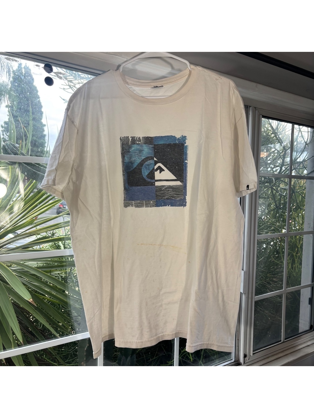 Vintage Y2k Quiksilver Tshirt